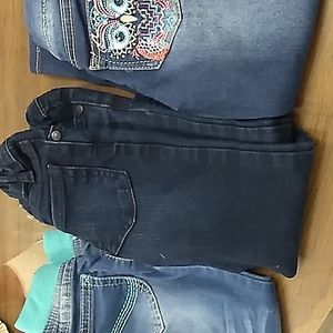 Lot of 3 pair of jeans size 3 t